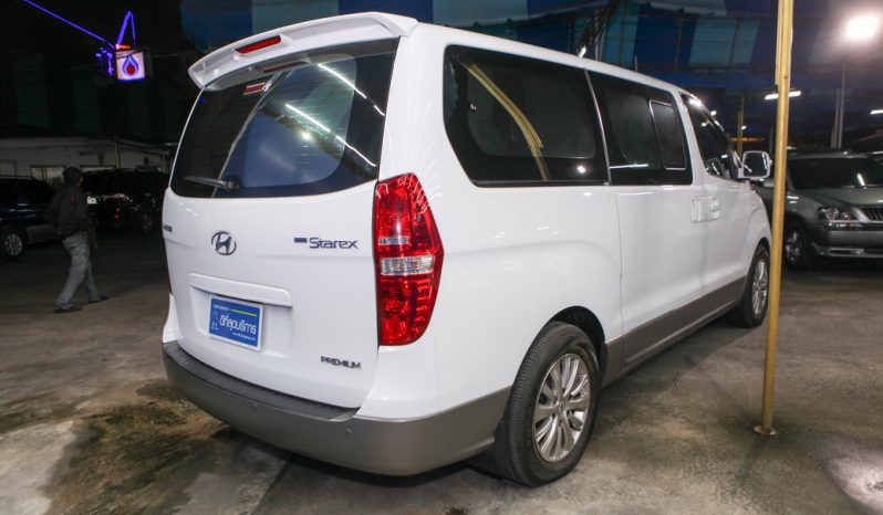 HYUNDAI GRAND STAREX 2.5 ปี 2015 full