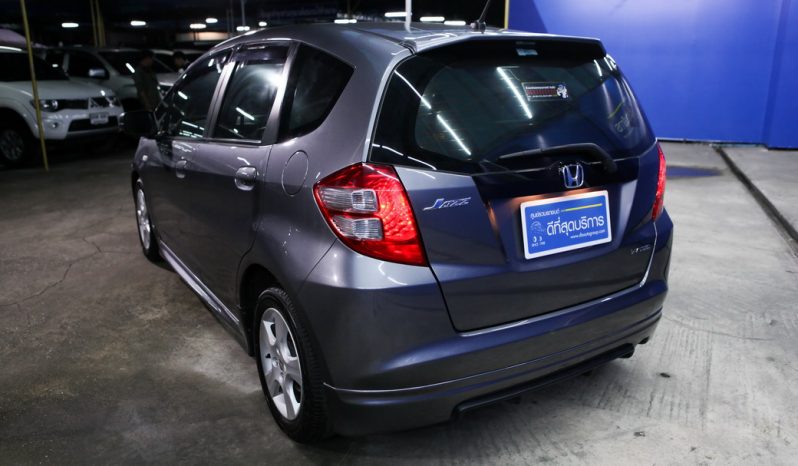HONDA JAZZ ปี 2010 full