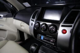 MITSUBISHI PAJERO SPORT ปี 2012 full