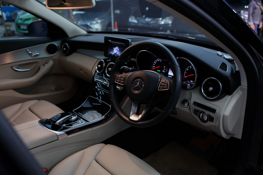 Benz shop c350e 2017