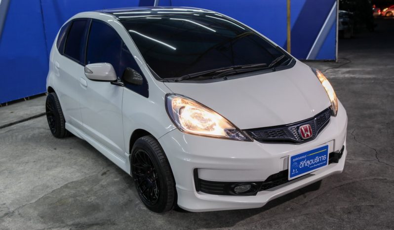 HONDA JAZZ I-VTEC 1.5 AT ปี 2012 full