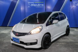 HONDA JAZZ I-VTEC 1.5 AT ปี 2012 full