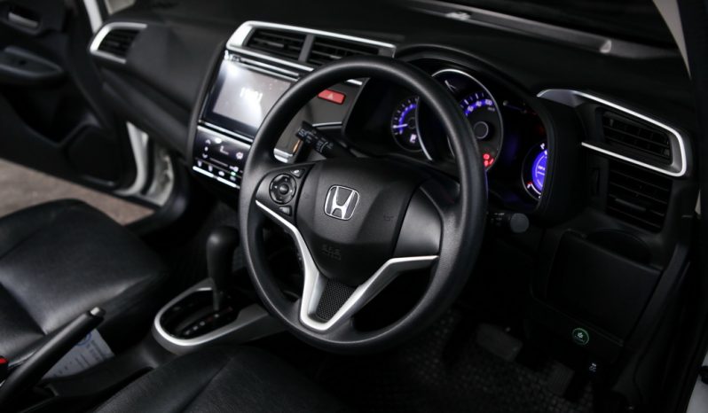 HONDA JAZZ I-VTEC V ปี 2014 full