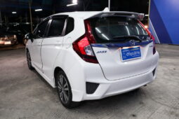 HONDA JAZZ SV ปี 2015 full