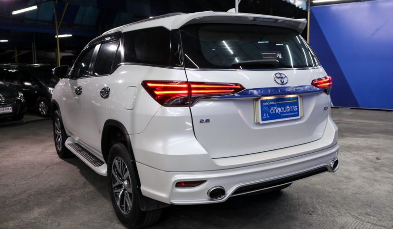 TOYOTA FORTUNER ปี 2016 full