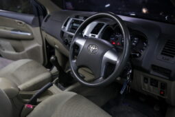 TOYOTA HILUX VIGO ปี 2011 full