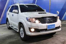 TOYOTA FORTUNER ปี 2012 full