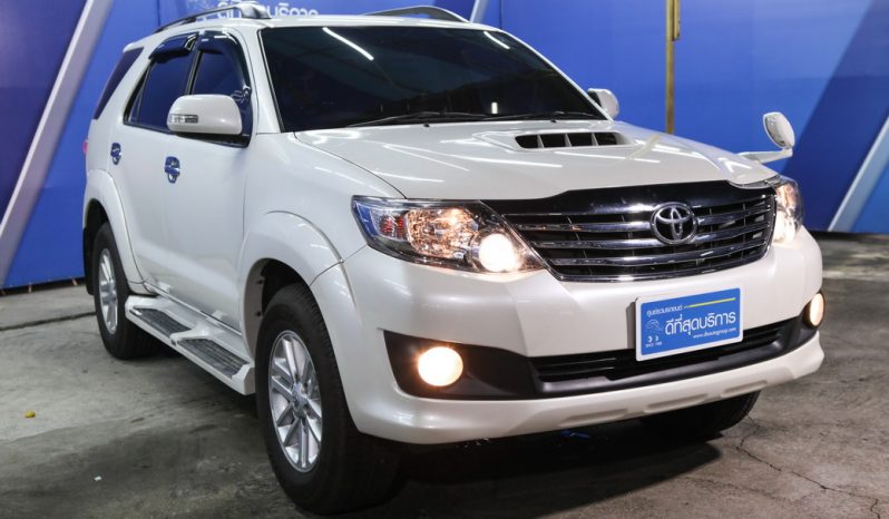 TOYOTA FORTUNER ปี 2012 full