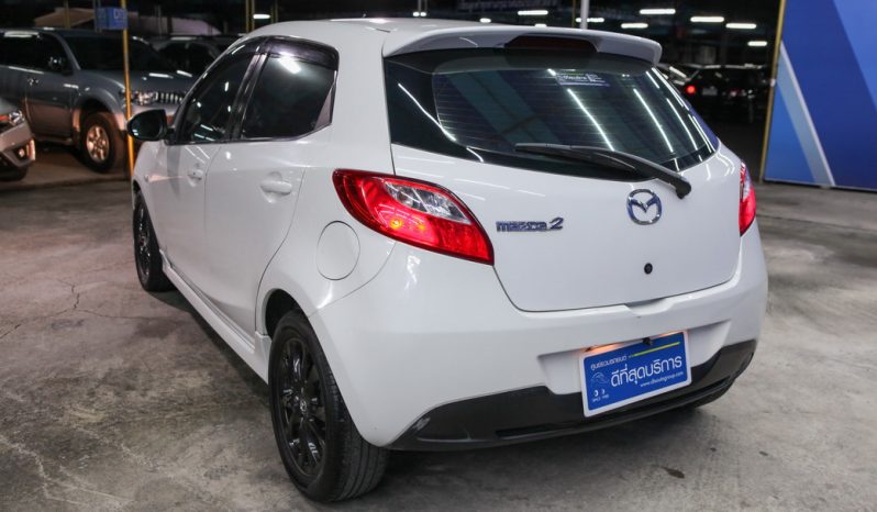 MAZDA 2 4 DR ปี 2010 full