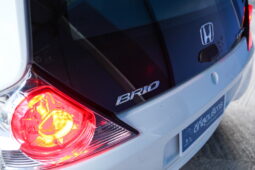 HONDA BRIO I-VTEC สีขาว ปี 2013 full