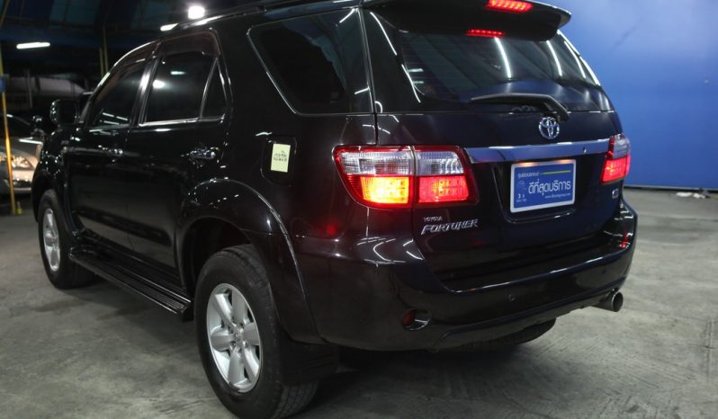 TOYOTA FORTUNER ปี 2011 full