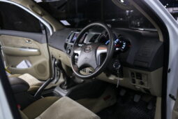 TOYOTA FORTUNER ปี 2013 full