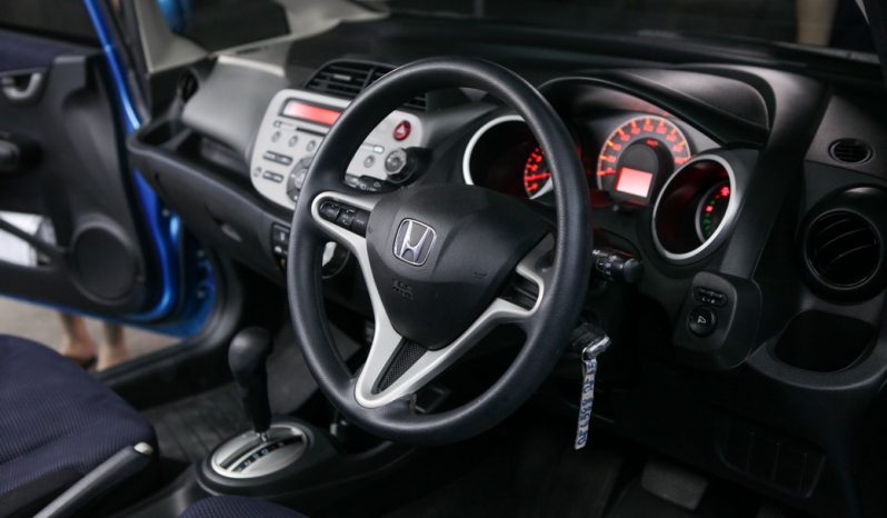 HONDA JAZZ V I-VTEC ปี 2013 full