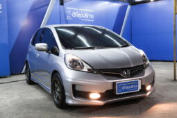 HONDA JAZZ E ปี 2011 full