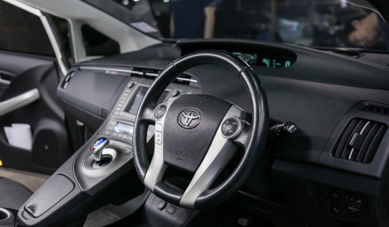 TOYOTA PRIUS HYBRID ปี 2013 full