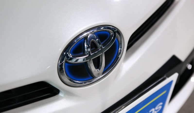 TOYOTA PRIUS HYBRID ปี 2013 full