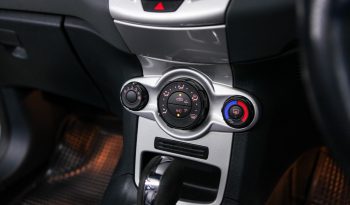 FORD FIESTA ปี 2011 full