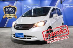 HONDA FREED ปี 2010