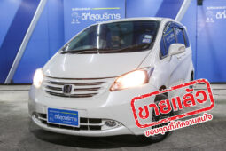 HONDA FREED ปี 2012