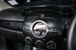 MAZDA 2 ปี 2010 full