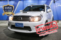 TOYOTA FORTUNER ปี 2011