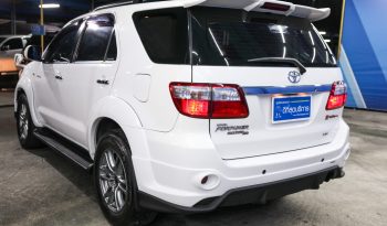 TOYOTA FORTUNER ปี 2011 full