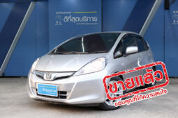 HONDA JAZZ HYBRID ปี 2013