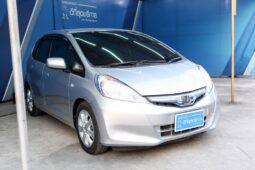 HONDA JAZZ HYBRID ปี 2013 full