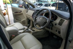 TOYOTA INNOVA 2.0 V ปี 2006 full