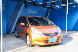 HONDA JAZZ V i-VTEC ปี 2011 full