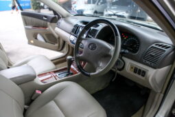 TOYOTA CAMRY 2.0E ปี 2005 full