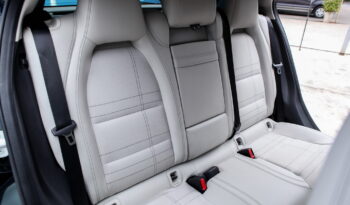 MERCEDES BENZ GLA 200 สีดำ ปี 2014 full