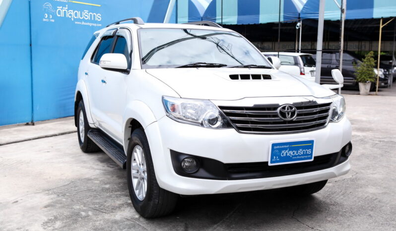 TOYOTA FORTUNER 3.0 V ปี 2012 full