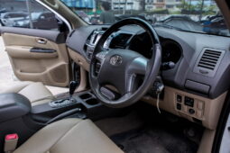 TOYOTA FORTUNER 3.0 V ปี 2012 full