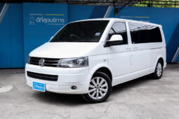 VOLKSWAGEN CARAVELLE สีขาว ปี 2012