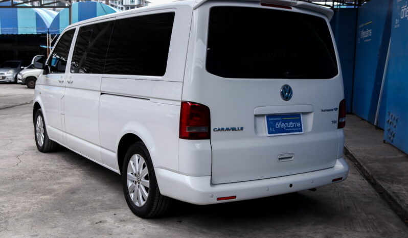 VOLKSWAGEN CARAVELLE สีขาว ปี 2012 full