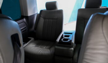 VOLKSWAGEN CARAVELLE สีขาว ปี 2012 full
