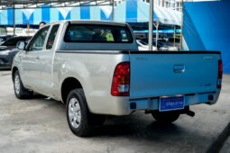 TOYOTA HILUX VIGO SMART CAB 2.7 ปี 2011 full