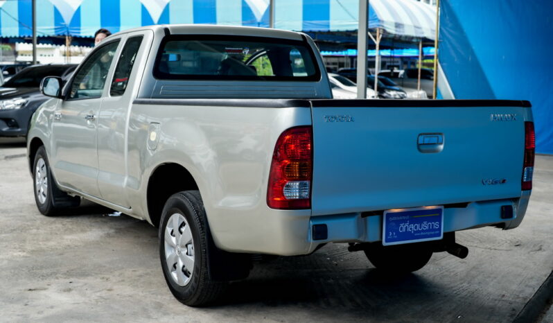 TOYOTA HILUX VIGO SMART CAB 2.7 ปี 2011 full