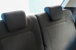 Toyota Avanza 1.5 สีดำ ปี 2012 full