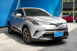 Toyota C-HR สีเทา ปี 2020 full