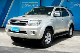 Toyota Fortuner V 4WD ปี 2005 full