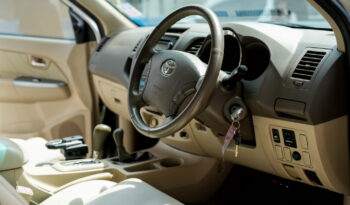 Toyota Fortuner V 4WD ปี 2005 full