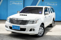 Toyota Vigo 2.5 สีขาว ปี 2014