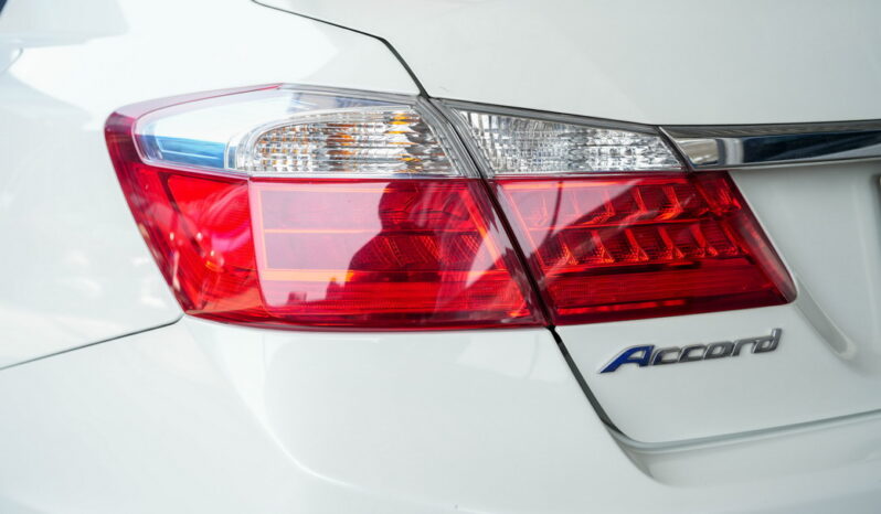 Honda Accord 2.0 ปี 2014 full