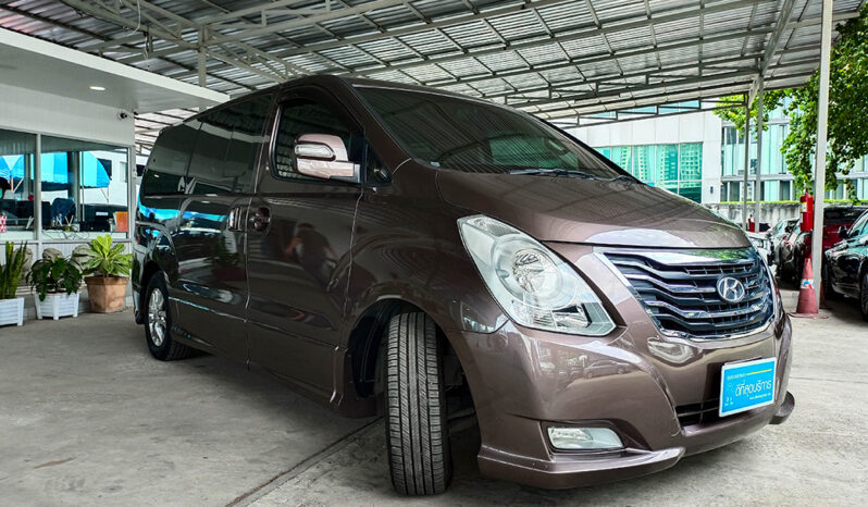 Hyundai H-1 Elite 2.5 AT ปี 2015 full