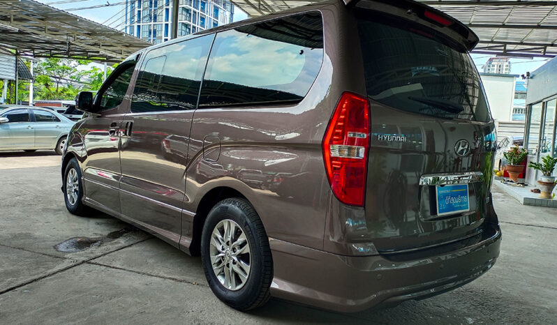 Hyundai H-1 Elite 2.5 AT ปี 2015 full