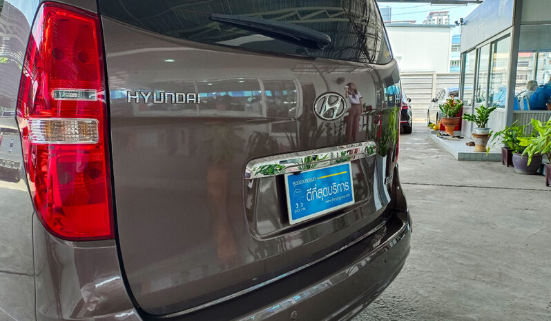 Hyundai H-1 Elite 2.5 AT ปี 2015 full