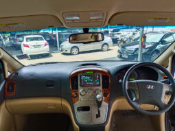 Hyundai H-1 Elite 2.5 AT ปี 2015 full